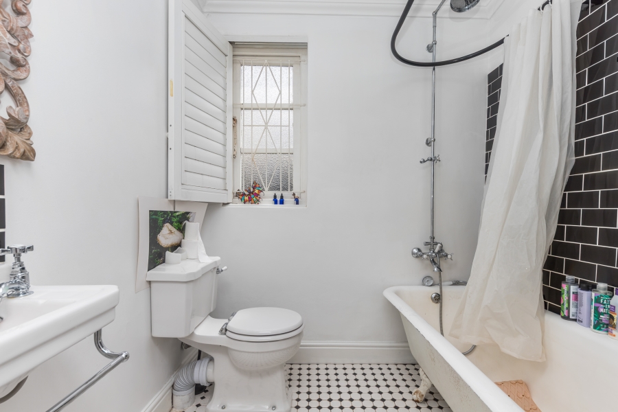 2 Bedroom Property for Sale in Claremont Upper Western Cape